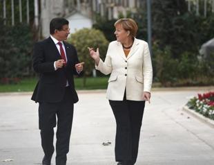 Problems in democratization, media freedom hinder Turkey’s EU talks: IKV chief