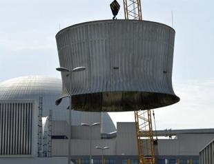 Saudi, Hungary sign nuclear pact