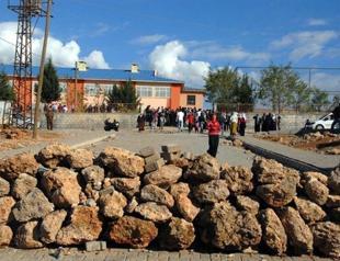 Polls closed in eastern provinces under tight security