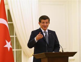 Turkish PM calls for ‘non-polarizing,’ timely debates over constitution