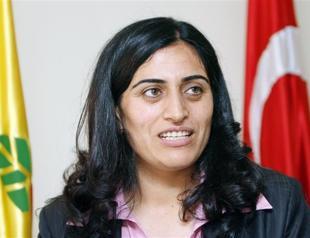 Former HDP MP detained at Istanbul Atatürk Airport