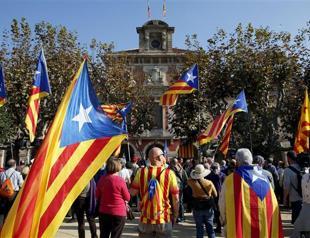 Spanish govt turns to court to block Catalan independence drive