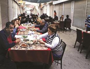 Rakı controversy triggered over street festival in Turkey’s south