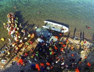 UN warns of Lesbos chaos as Mediterranean migrant crossings pass 800,000