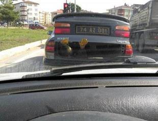 Worker carried in trunk of official car in northern Turkey prompts probe