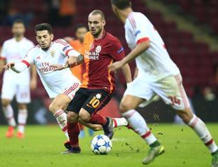 Galatasaray beats Benfica 2-1 to kickstart campaign