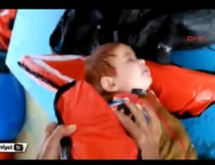 VIDEO: Turkish fishermen rescue 18-month-old migrant baby on the Aegean