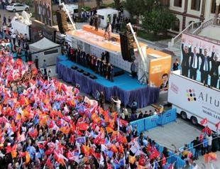 AKP narrows campaign focus as polls show little chance of single rule