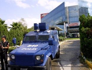 Our live-in cops at Hürriyet HQ