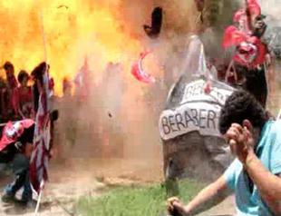 Turkish police seize 30 ISIL suicide vests, some ready for use