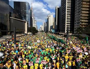 Brazilians rage against president, corruption