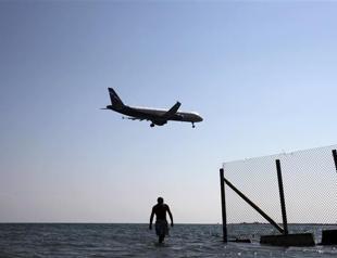 Greek Cyprus to deport six from France over suspected extremist links
