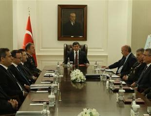 Turkish military board to convene under PM Davutoğlu
