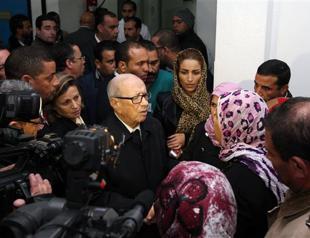 Tunisia declares state of emergency after deadly bus blast