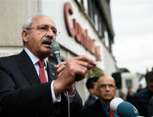 Arrest of journalists is black spot in Turkish history: CHP head