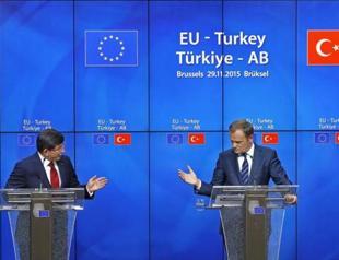 EU, Turkey seal migrant deal on historic day for ties