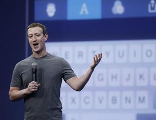 Facebook boss promises to support Muslims on social network