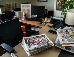 Daily Cumhuriyet awarded for Charlie Hebdo, intel trucks stories