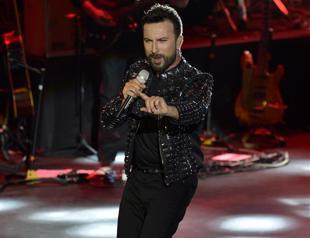 Tarkan shakes Istanbul