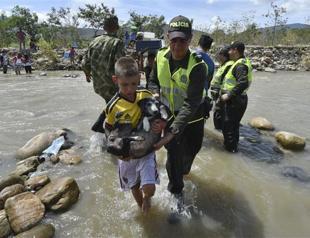 Colombia, Venezuela recall ambassadors amid border tension