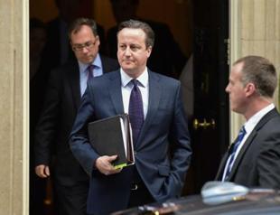 Cameron says time to bomb militants in Syria