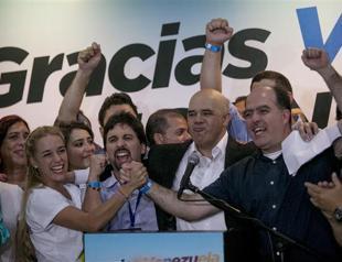 Shift in oil-rich Venezuela as opposition wins vote