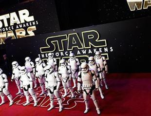 New ‘Star Wars’ grosses $120 mn to break first-day record