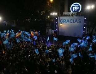 Spanish voters deal blow to bi-party politics