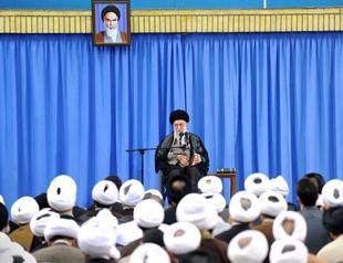 Irans Khamenei demands Saudi apology for hajj deaths