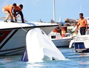 Migrant boat sinks off Turkey, 17 Syrians dead