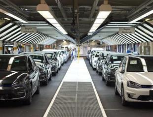 New sales of VW cars down 2 pct in Germany in November