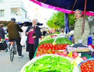 Turkish agriculturalists seek measures as fresh produce prices plunge amid Russia crisis