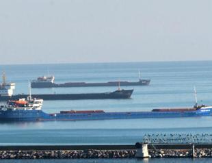 Turkey detains 27 Russian commercial ships in retaliation