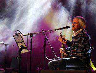 Iranian star Namjoo in Turkey once again