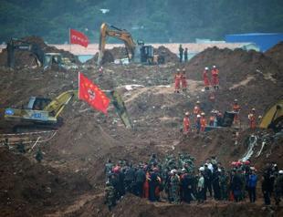 Official in China city hit by deadly landslide kills himself