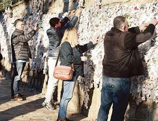 Visitors ask Virgin Mary to bring car