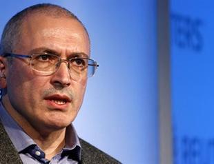 Russia declares Khodorkovsky arrested in absentia