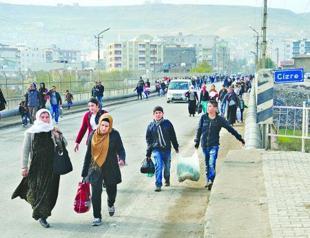100,000 people displaced due to clashes with PKK