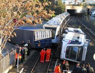 İzmir metro crash injures 12