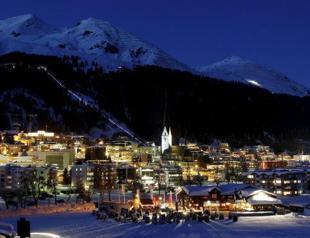 Migration waves and terrorism to dominate Davos get-together