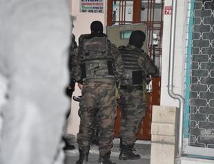 Police detain 15 ISIL militants in simultaneous raids in Istanbul