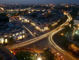 Smog-choked Delhi gears up for car ban
