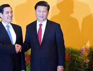 China, Taiwan open first hotline in tension reducing measure