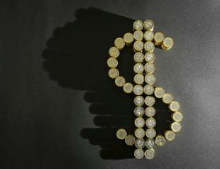 Kazakh tenge hits fresh all-time low as oil extends slide