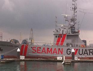 India sentences 35 crew of US anti-piracy ship