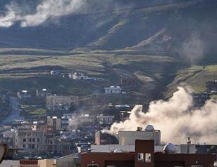 Police officer killed in clashes with the PKK in curfewed town