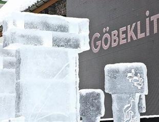 Ice sculptures promote Göbeklitepe at Davos
