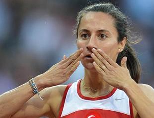Turkish Olympic gold medalist in bribe scandal