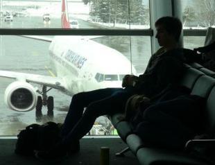 Flights, ferries canceled in Istanbul over forecasted snow