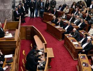 Greek parliament backs recognizing Palestine
